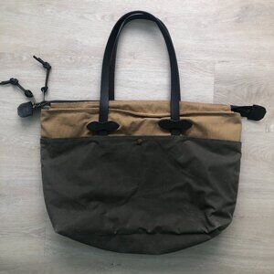 Filson large rugged twill zippered tote - Made in USA